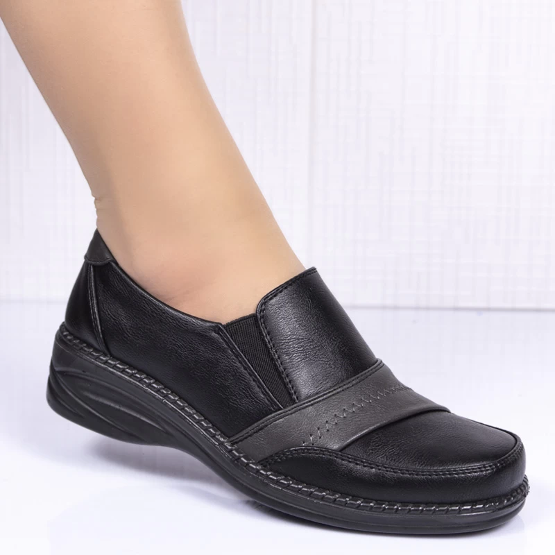 Обувки G695 black