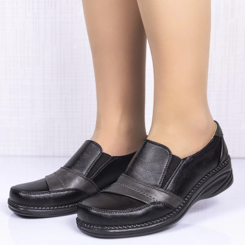 Обувки G695 black