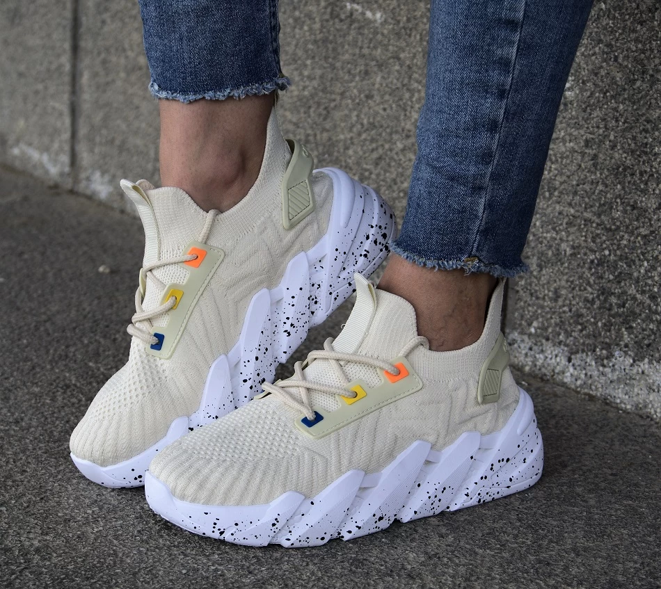 Sneakers 703 beige