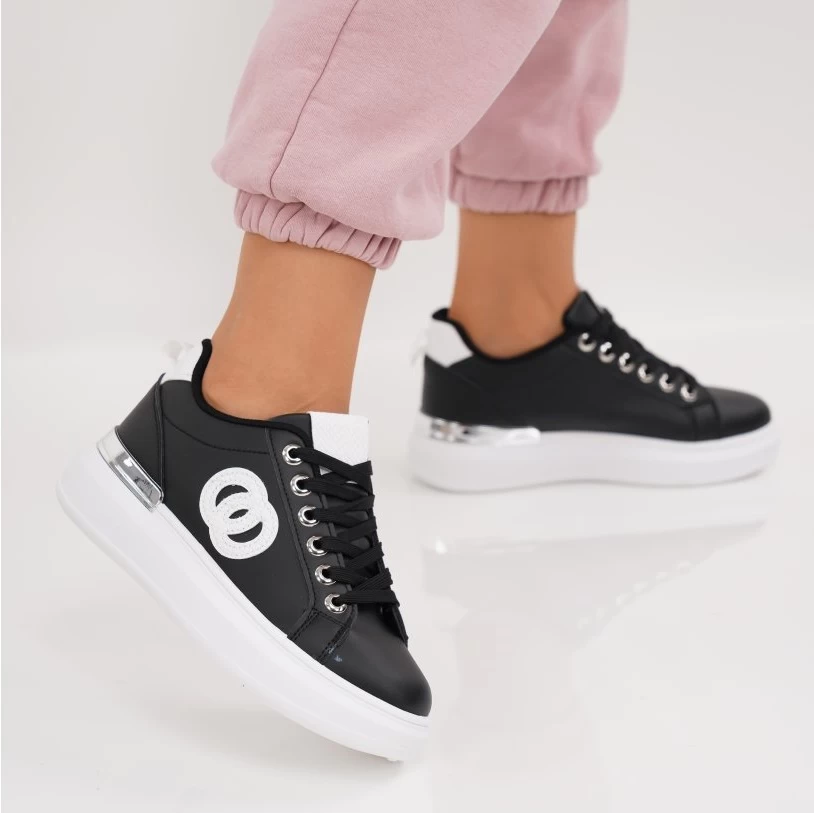 Сникърси D2232-1 Black