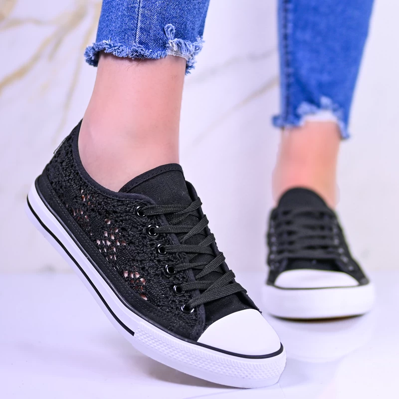 Сникърси D2250-1 Black