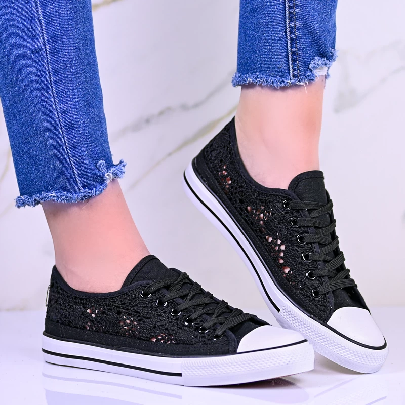 Сникърси D2250-1 Black