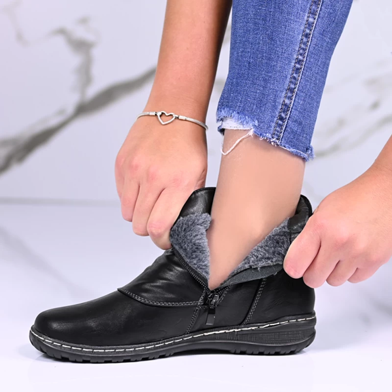 Ежедневни дамски боти B1002-1 Black