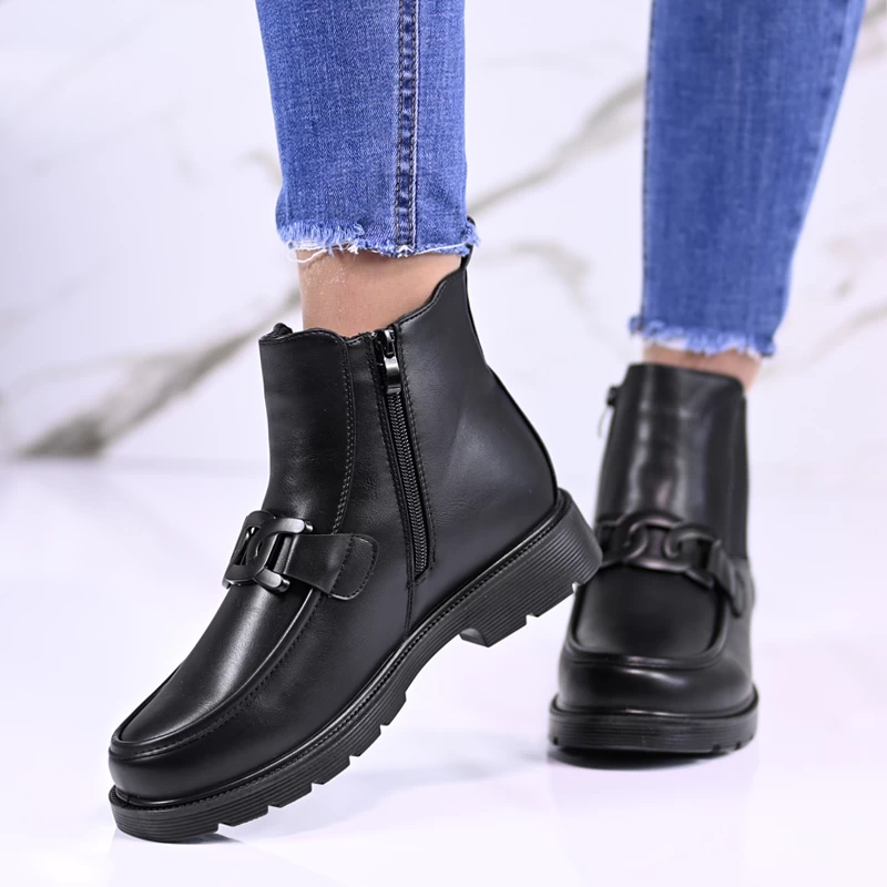 Ежедневни дамски боти B1036-1 Black