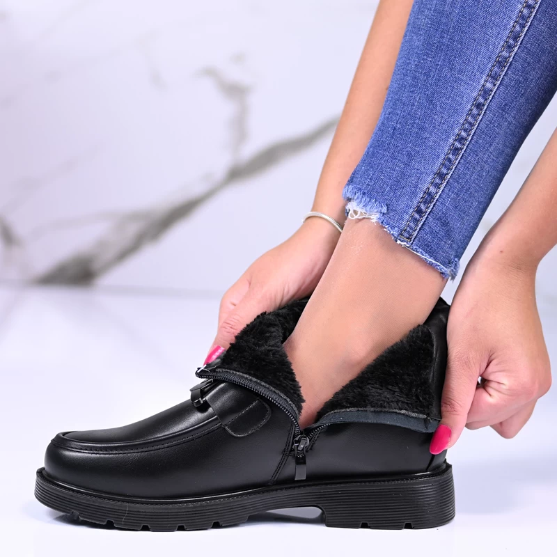 Ежедневни дамски боти B1036-1 Black