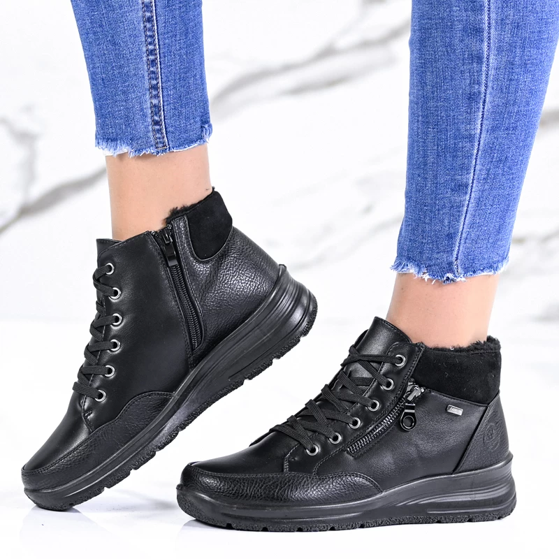 Ежедневни дамски боти B1033-1 Black