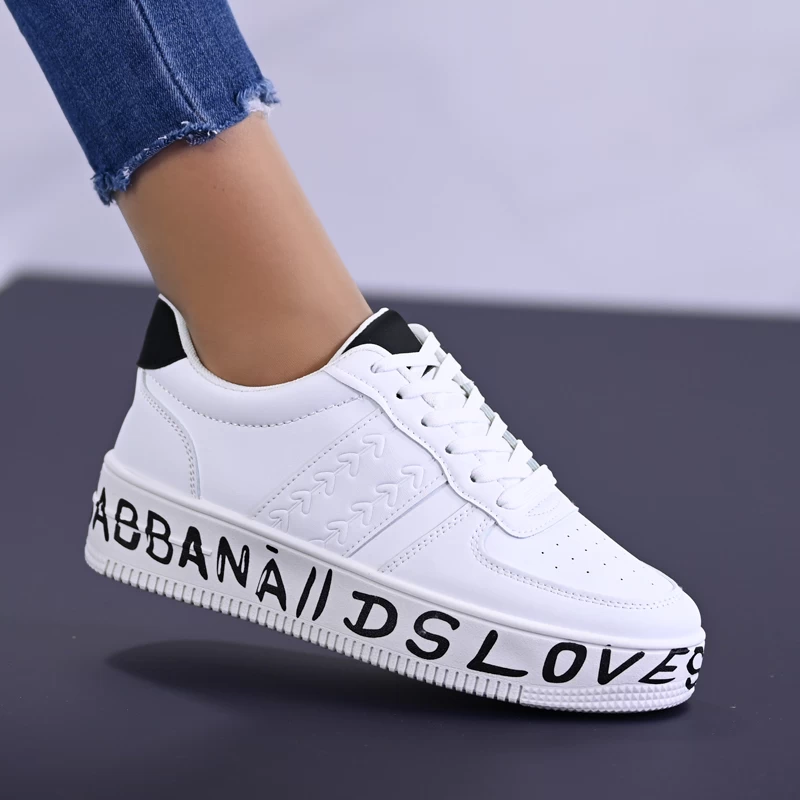 Сникърси W164192 White
