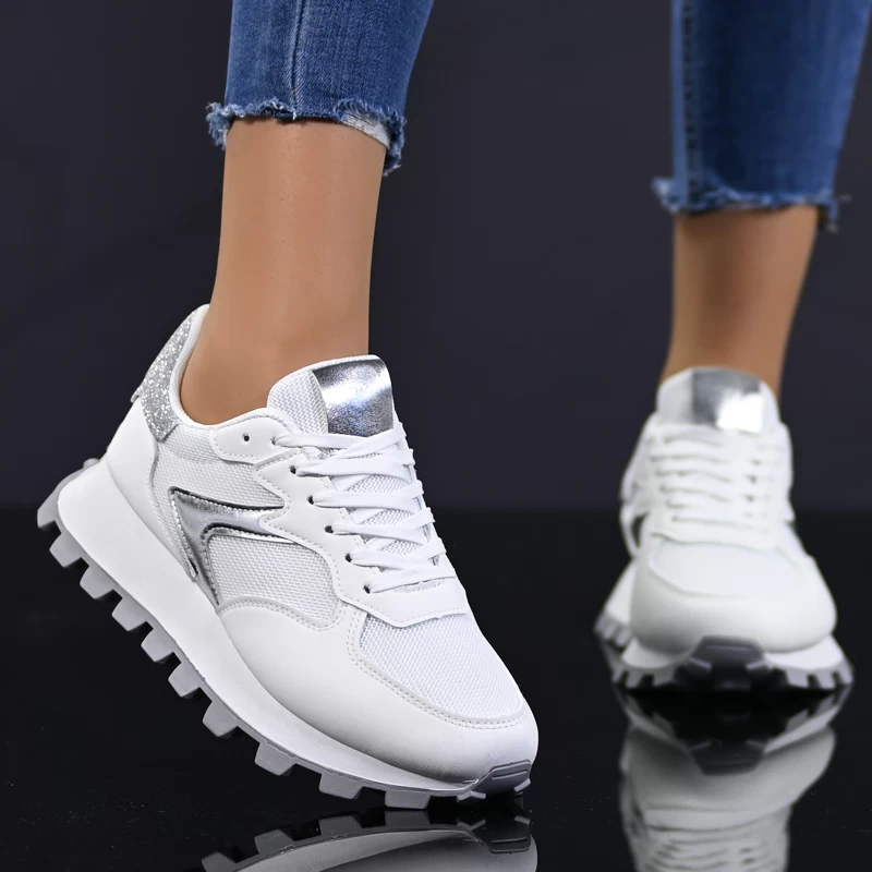 Спортни маратонки D2318-2 White