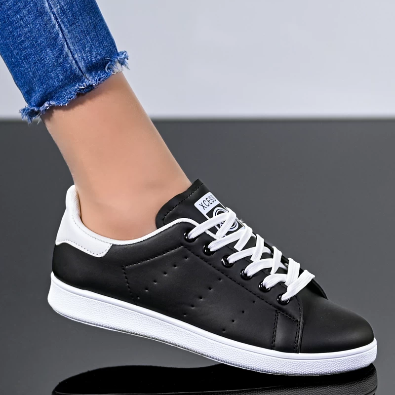 Сникърси D2353-1 Black
