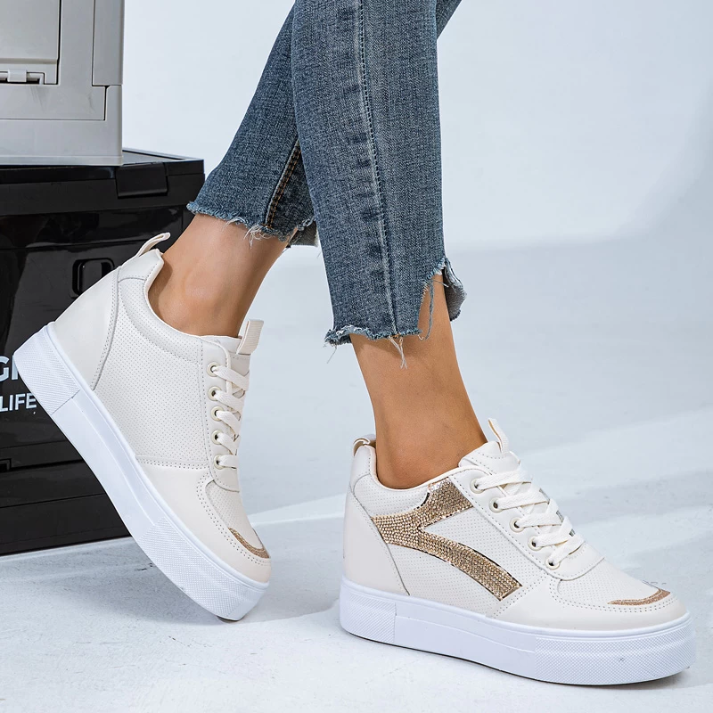 Дамски маратонки на платформа D2319-3 Beige