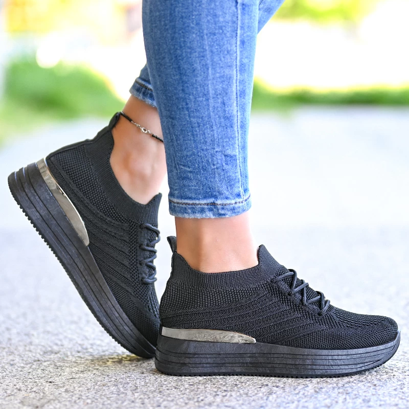 Спортни маратонки D2368-1 Black