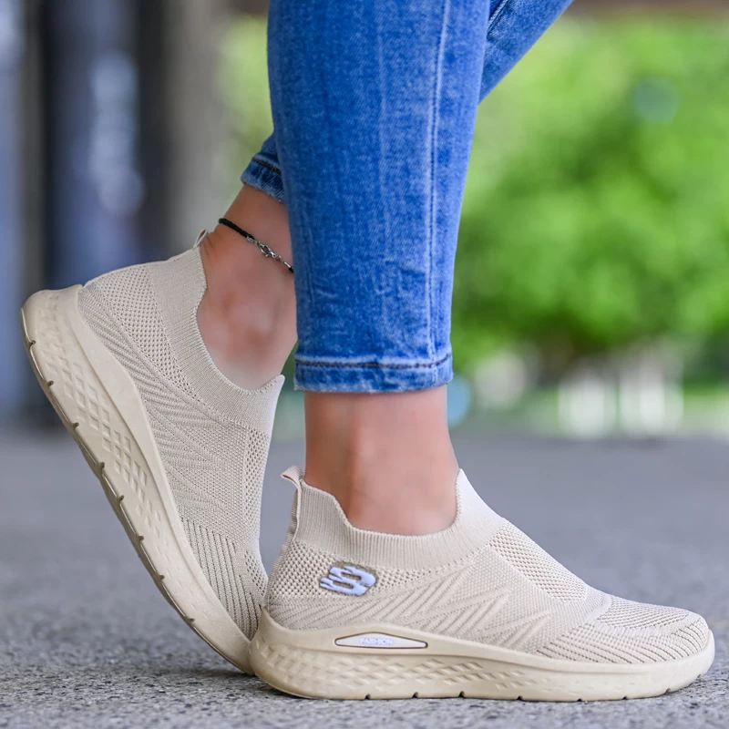 Спортни маратонки D2364-3 Beige