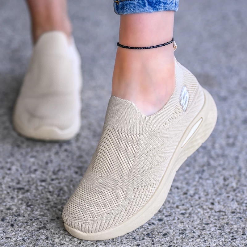 Спортни маратонки D2364-3 Beige