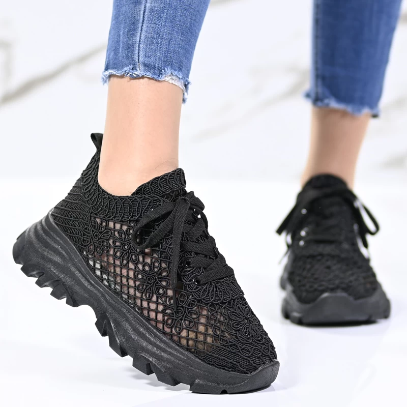 Сникърси D2905-1 Black