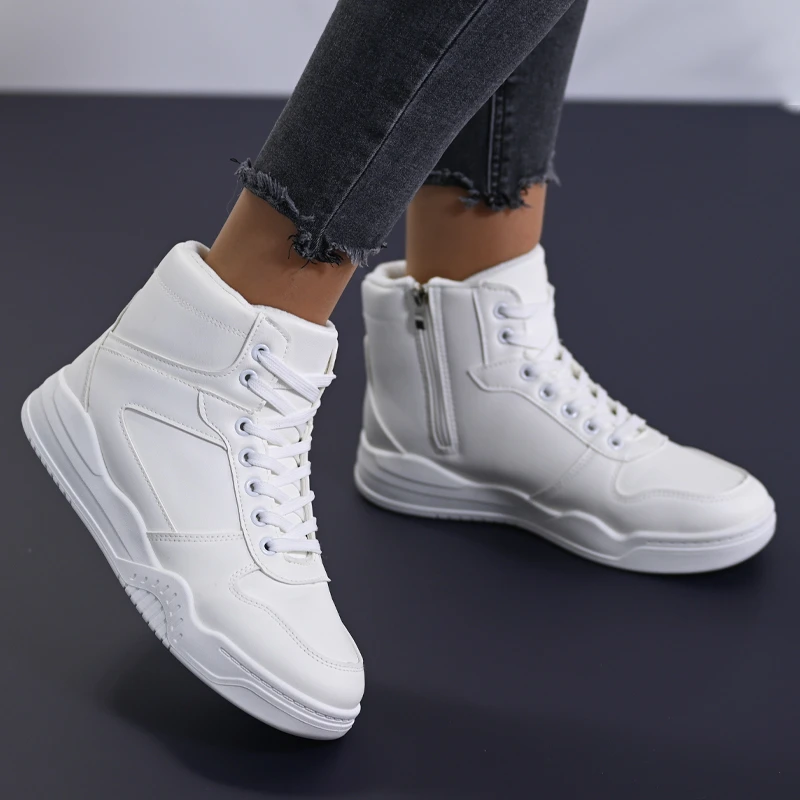 Ежедневни дамски боти W210064 White