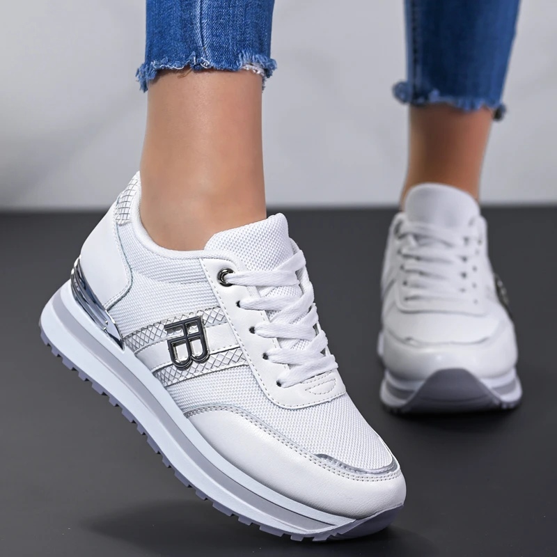 Sneakers W598001 white