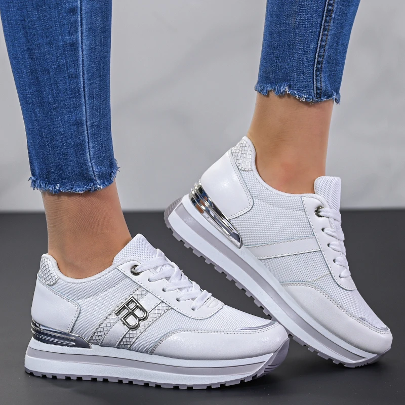 Sneakers W598001 white
