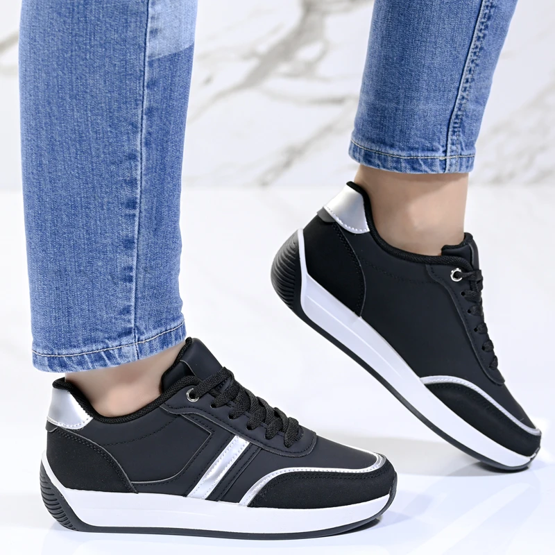 Sportske tenisice W800010 Black