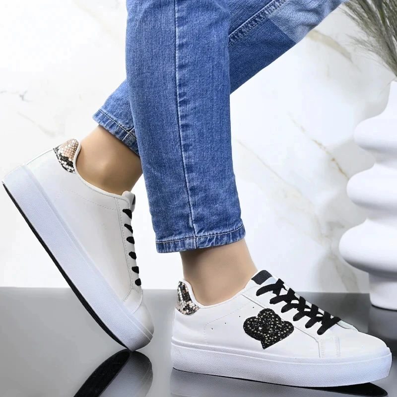 Сникърси D2407-3 White