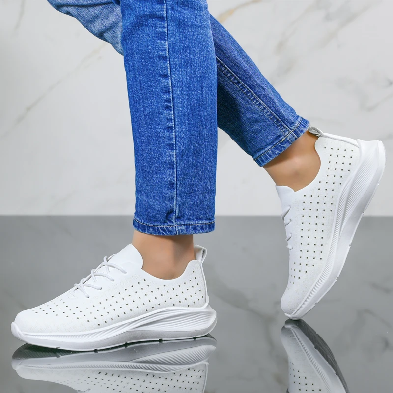 Спортни маратонки A06025-1 White