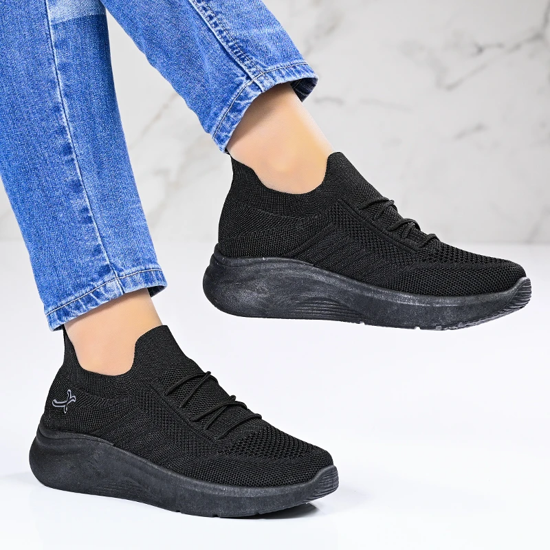 Спортни маратонки D06038-1 Black