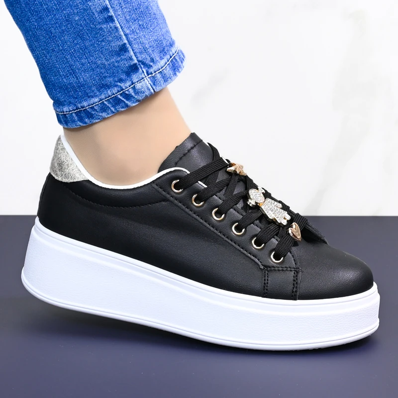 Сникърси D2416-1 Black