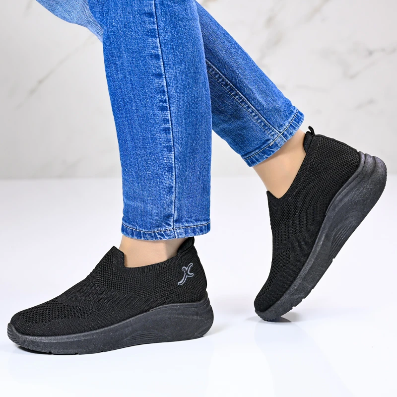 Спортни маратонки D06037-1 Black