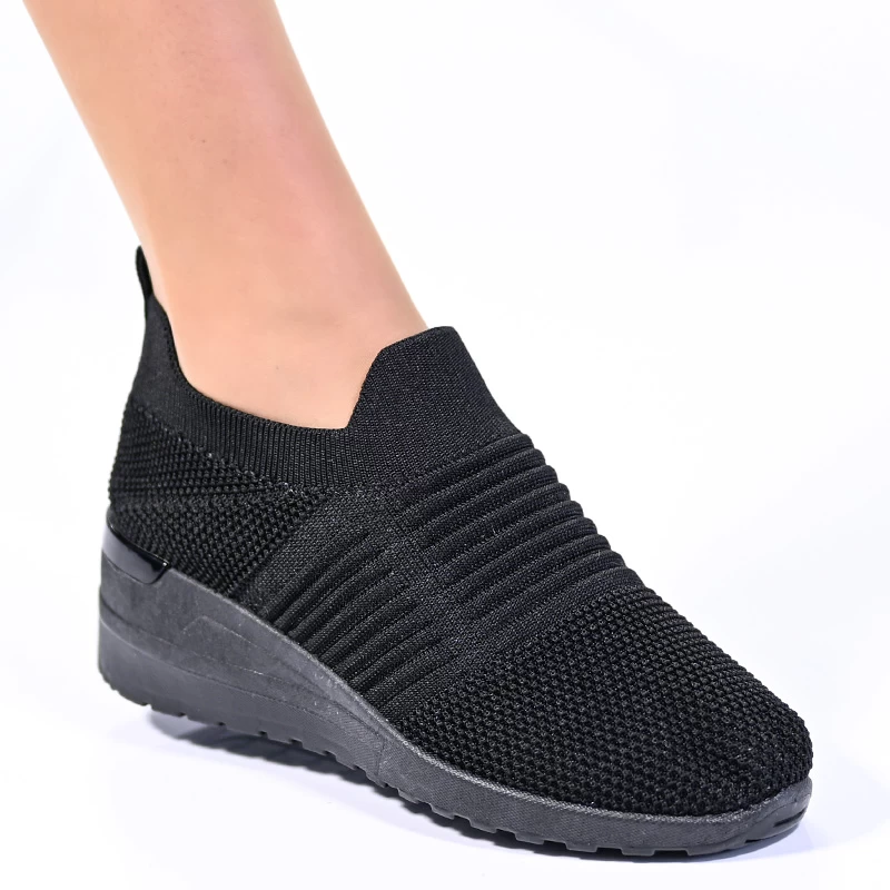 Дамски маратонки на платформа W138464 Black
