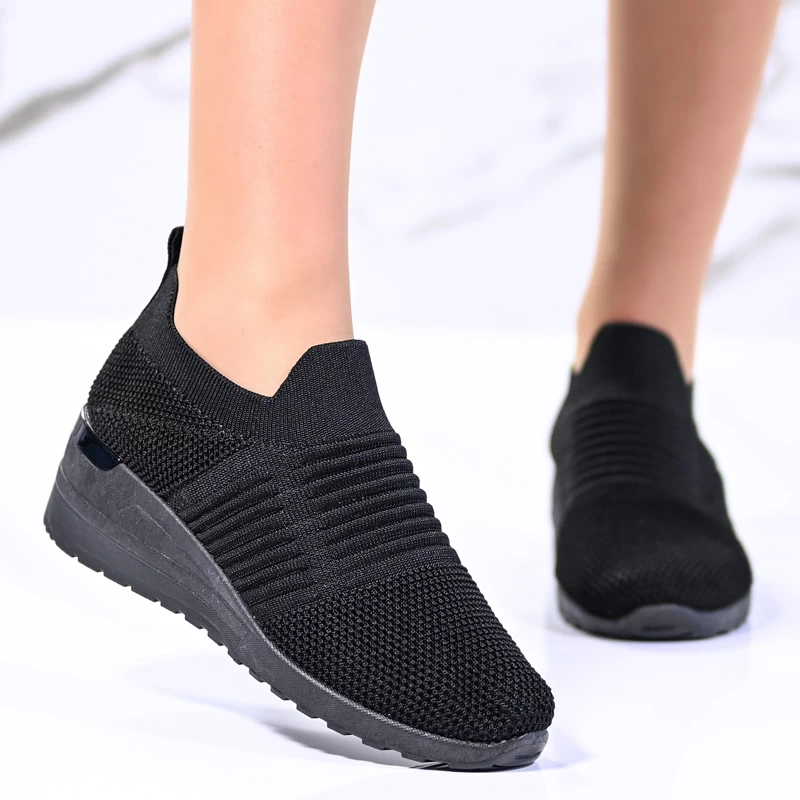 Дамски маратонки на платформа W138464 Black
