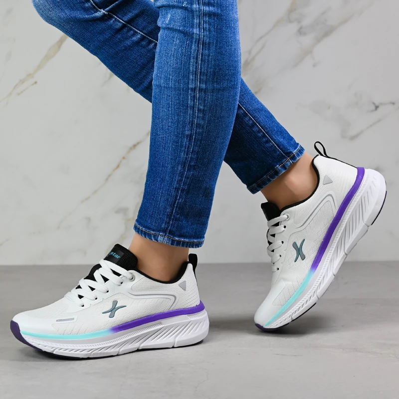 Спортни маратонки W194249 White