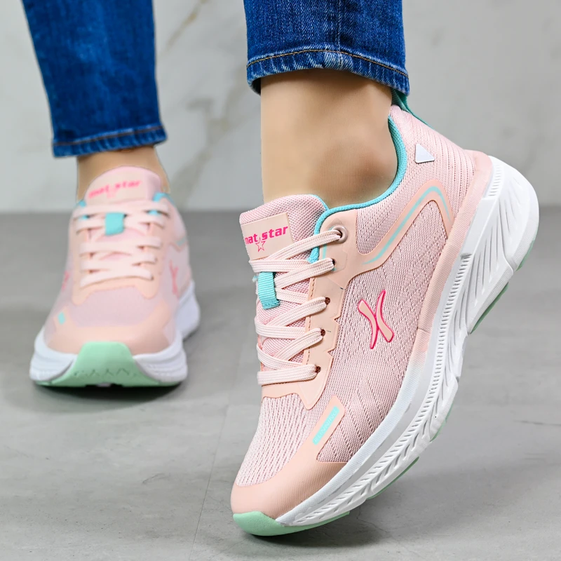 Спортни маратонки W194249 Pink