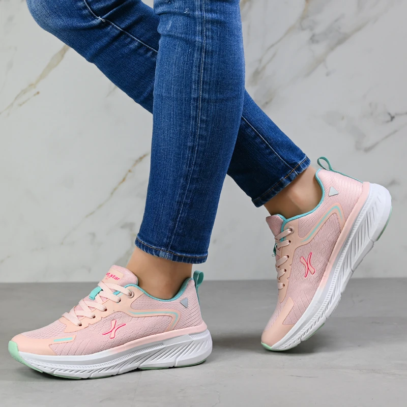 Спортни маратонки W194249 Pink