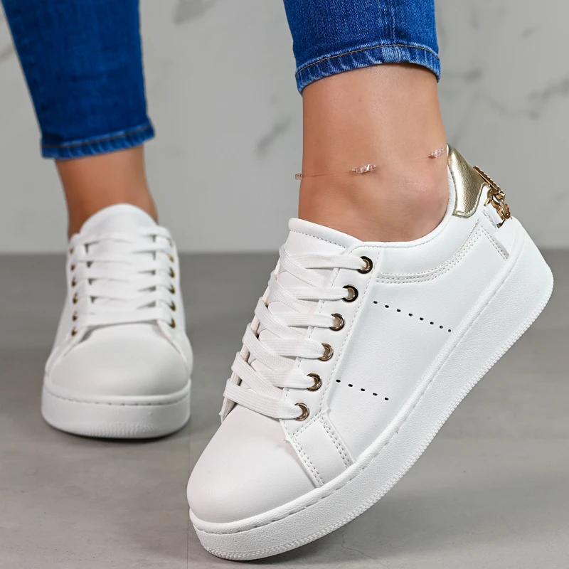 Спортни маратонки D06067-2 White