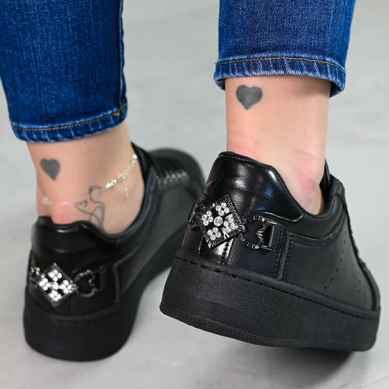 Спортни маратонки D06067-1 Black