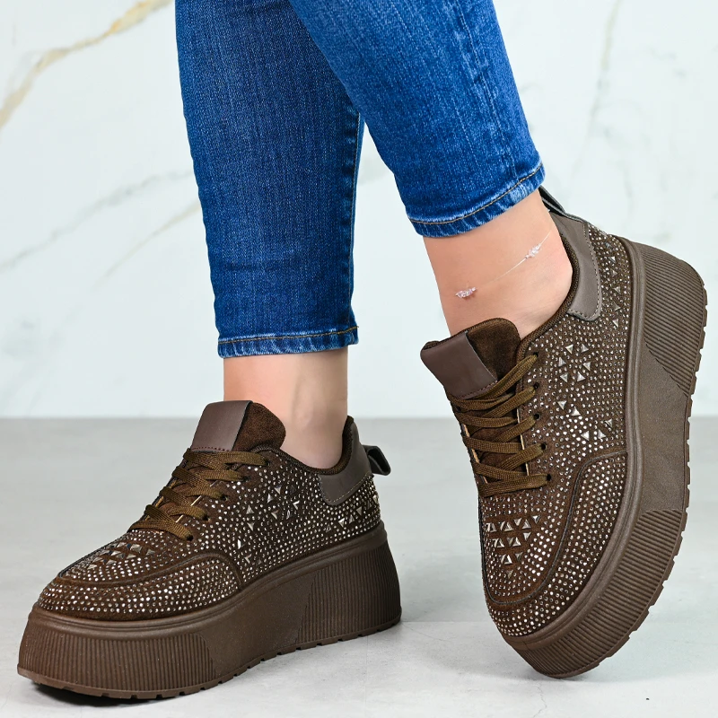Спортни маратонки D06088-2 Brown
