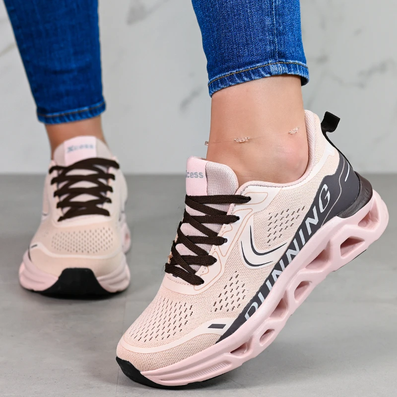Спортни маратонки D06098-3 Pink