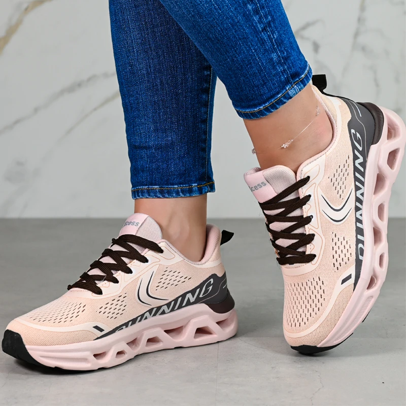 Спортни маратонки D06098-3 Pink