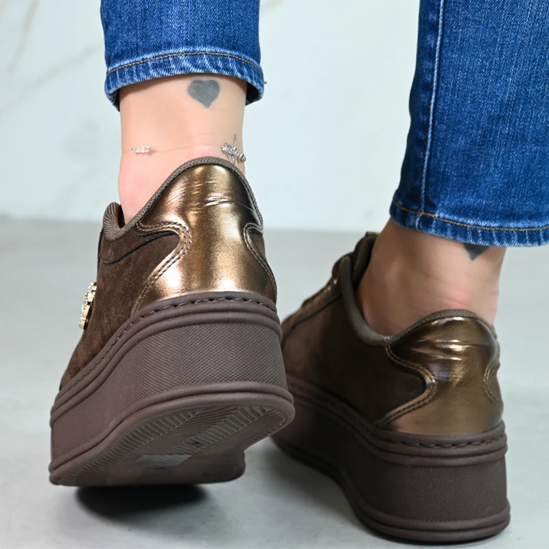 Спортни маратонки D06082-3 Brown