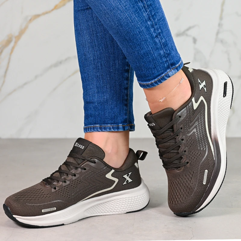 Спортни маратонки D06096-2 Brown