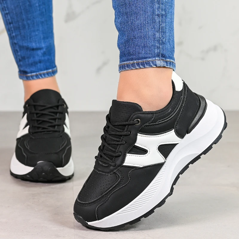 Спортни маратонки D06080-1 Black