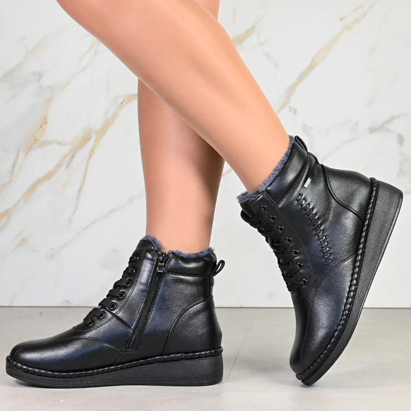 Ежедневни дамски боти B18222-1 Black