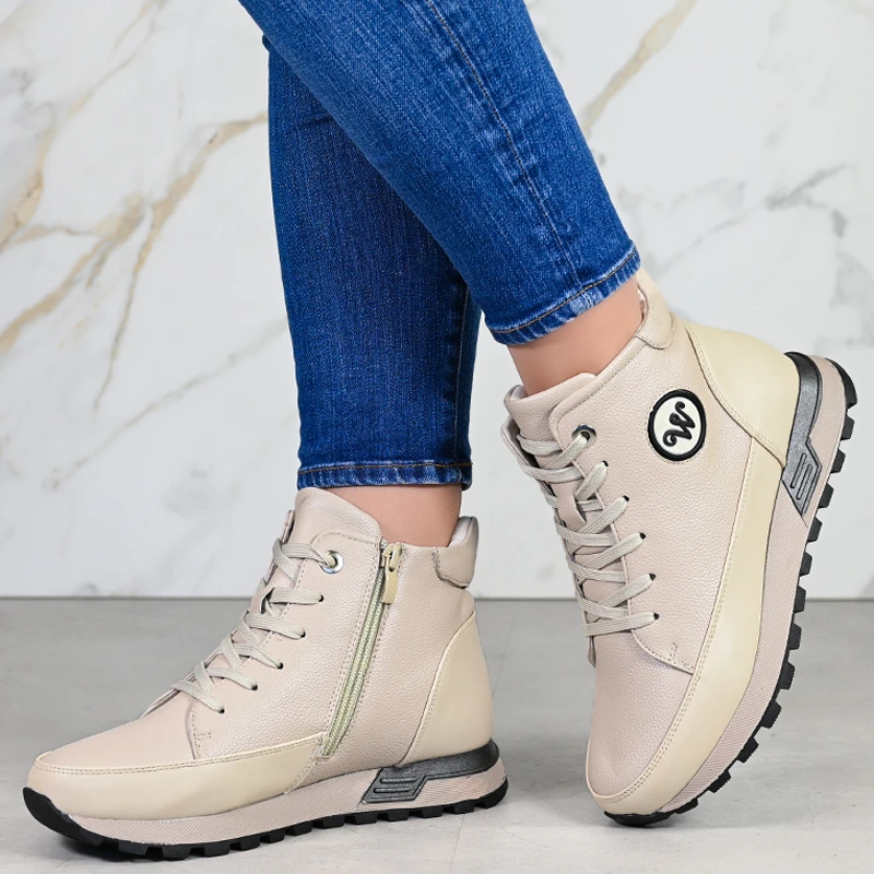 Ежедневни дамски боти B18252-3 Beige