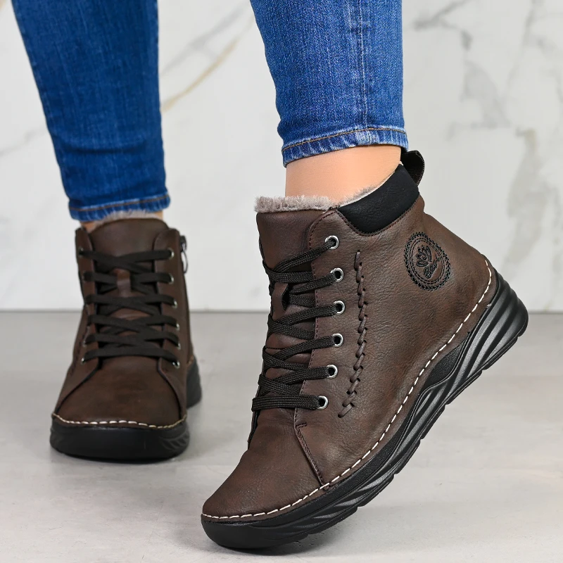 Ежедневни дамски боти B18186-2 Brown