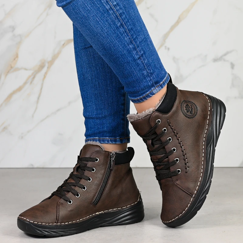 Ежедневни дамски боти B18186-2 Brown